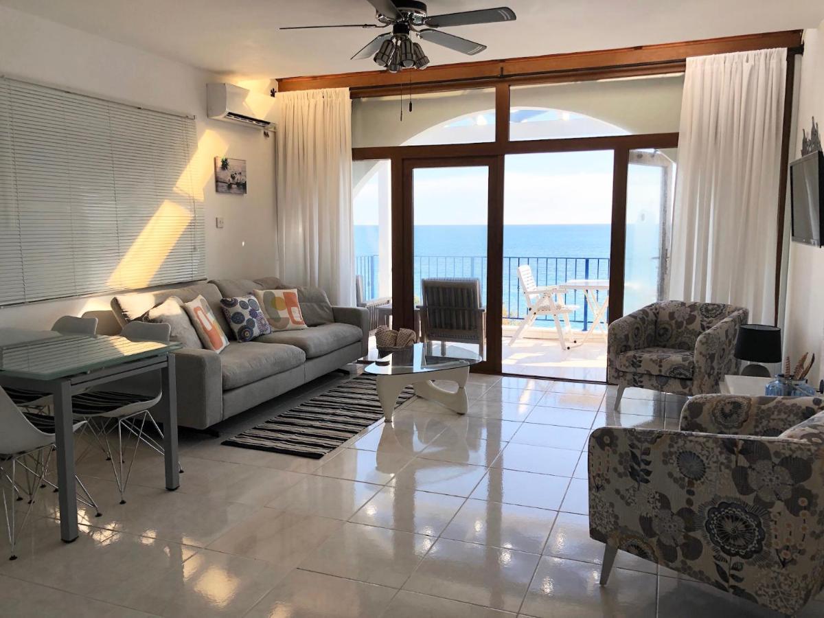 Front Apartment Pissouri